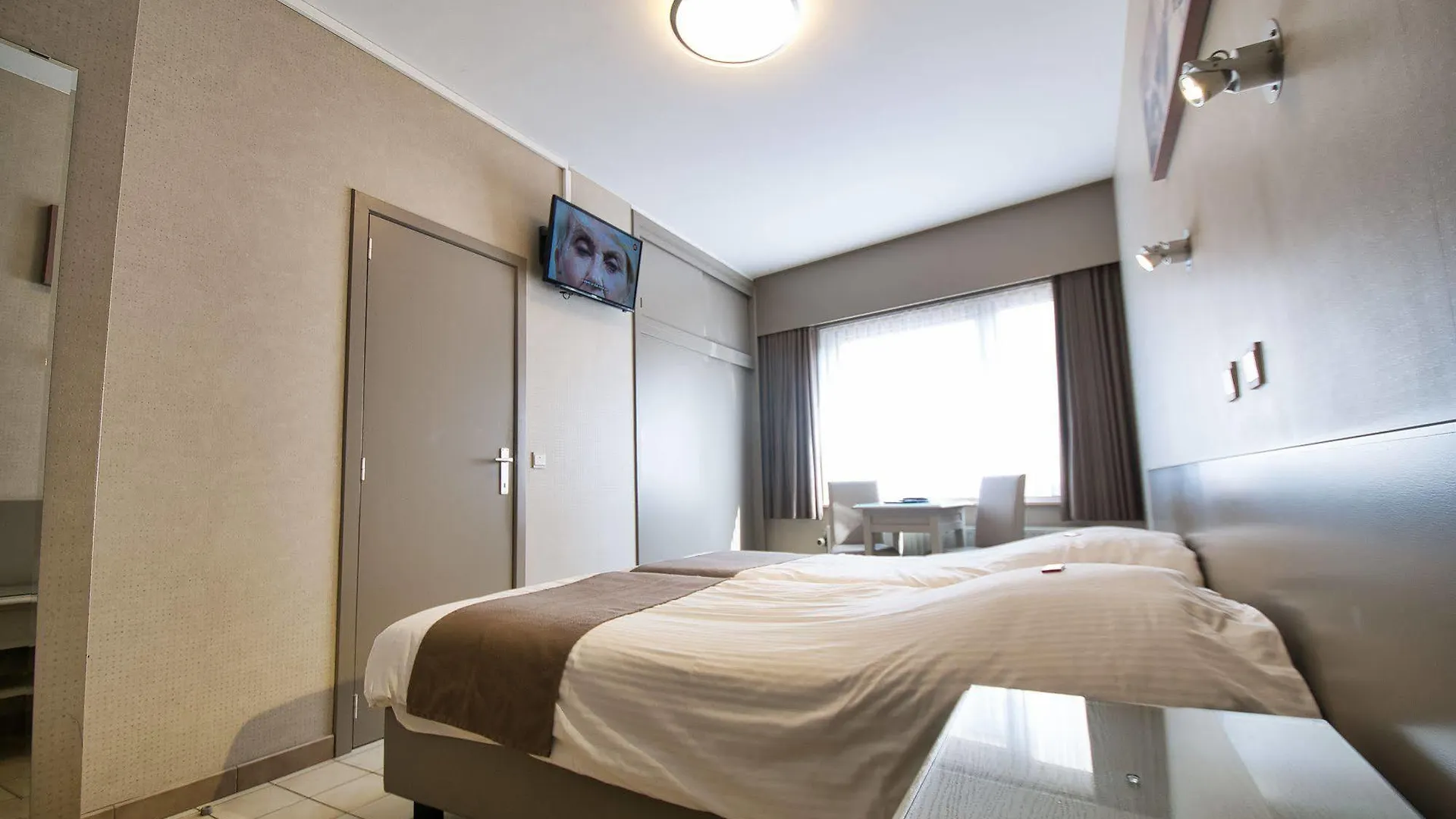 Hotel De Golf Bredene 2*,  Belgia