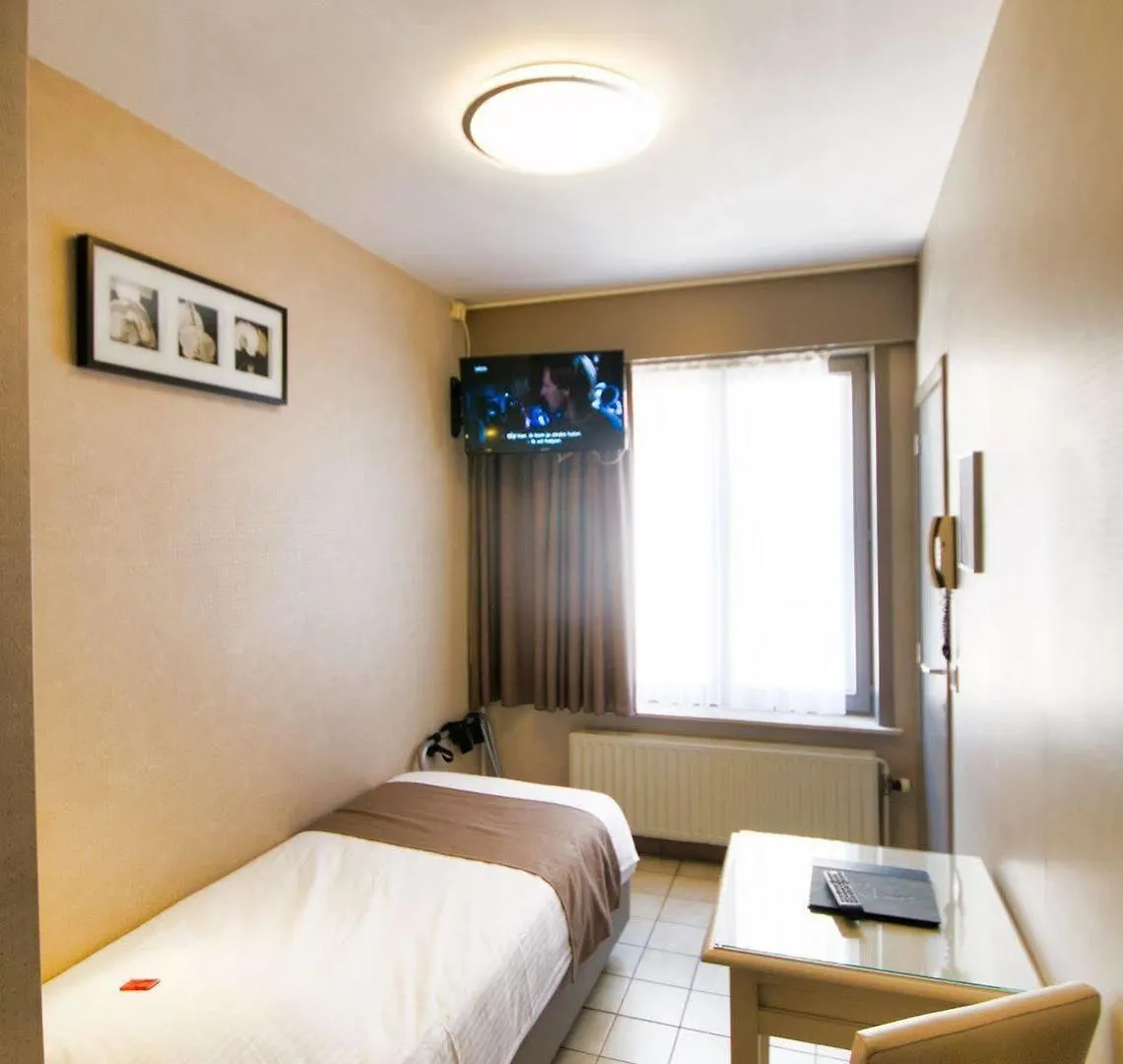 Hotel De Golf Bredene 2*,  Belgia