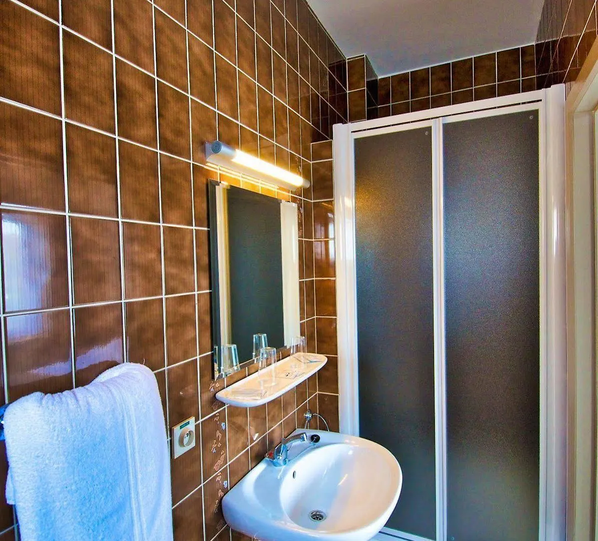 Hotel De Golf Bredene 2*,  Belçika